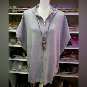 NWT Super Soft Quarter-Zip Poncho Sweater w/pockets